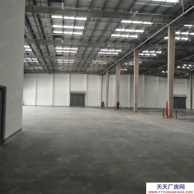 重庆江北渝北丙二类库房80000平方可分租紧邻果园港