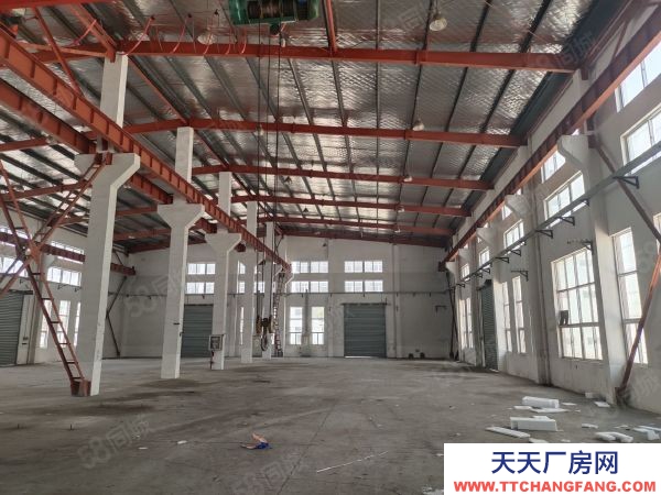 南京市江寧區空港机器厂房3300平高12米带行车交通方便