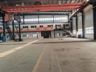 聊城临清临路边独立工业厂区出租  进出方便 带办公室