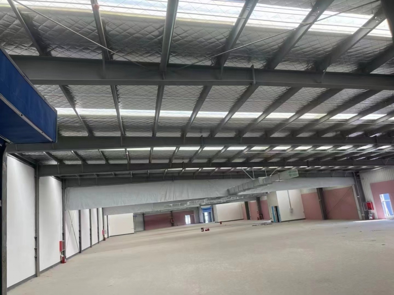 全新钢结构厂房招租中，位于聊城开发区，可任意改变空间结构