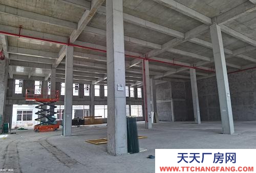 地铁旁2000平现房独栋8米挑高，提供免费车位