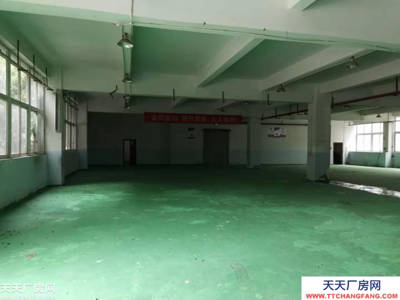 低价出租江北港城工业园厂房仓库