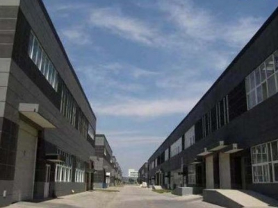 重庆高速路出口 标准厂房 空高8米 可进大车图2