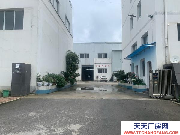 (出租) 厂房在一楼，共有1300多平米