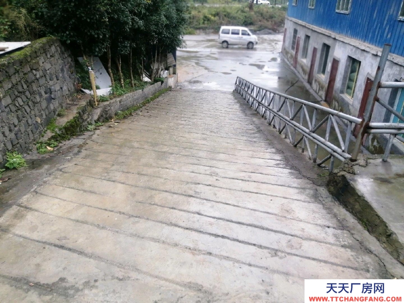 汇川周边 河溪小学旁柳江大道路边 厂房 1000平米
