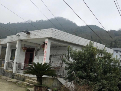 本厂房低价出售，三相电齐全，可用作养殖或加工图6