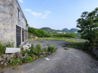 汇川周边，带600平空地，离市区近，可进货车，租金面议图4