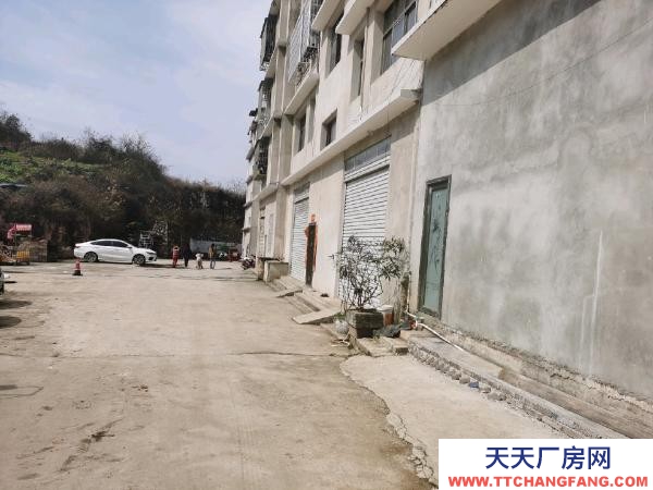 (出租) 地处五月花安置小区，前后有停车位