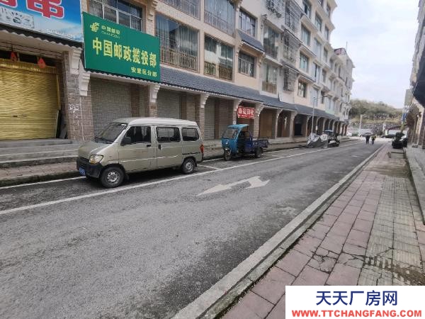 (出租) 地处五月花安置小区，前后有停车位