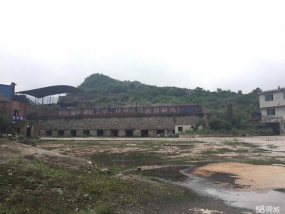 (出售) 修文工业用地42亩，办公楼一栋，钢架厂房一栋图2