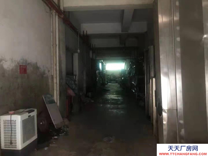 (出租) 出租内环路遵义农资市场内二楼仓库