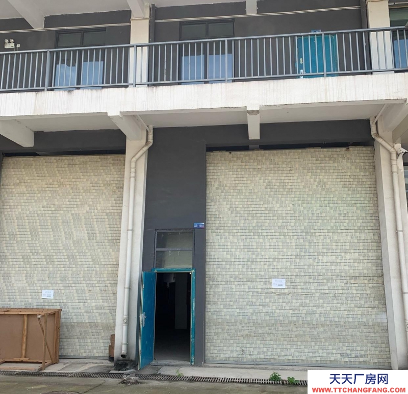 (出租) 仓库位于遵义国际商贸城电子商务成内，即租即用