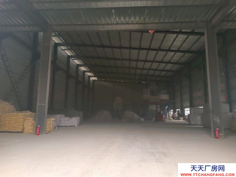 (出租) 标准厂房，交通方便，东汽车站旁边，250千瓦变压器