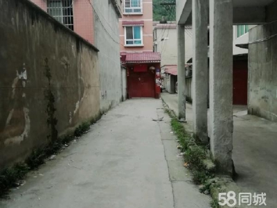 (出租) 房子位于默中商贸，西山村赖岩上，可作仓库，厂房。图1