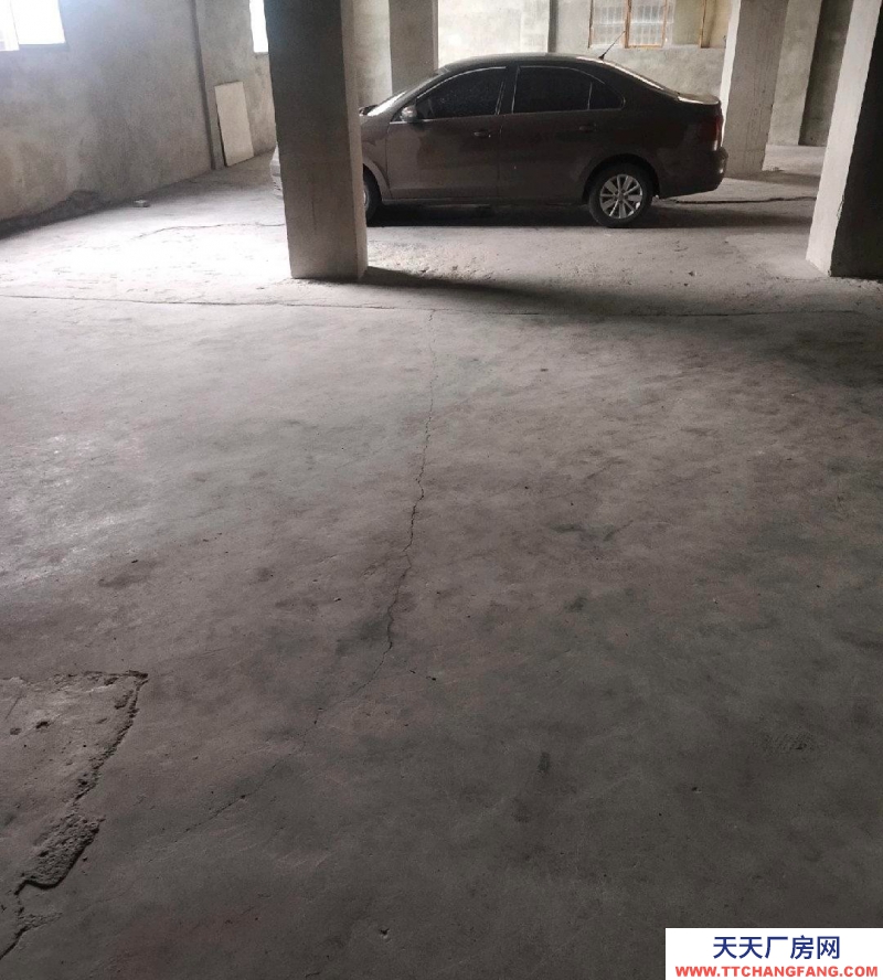 (出租) 独门独院，带住房，可以进大车