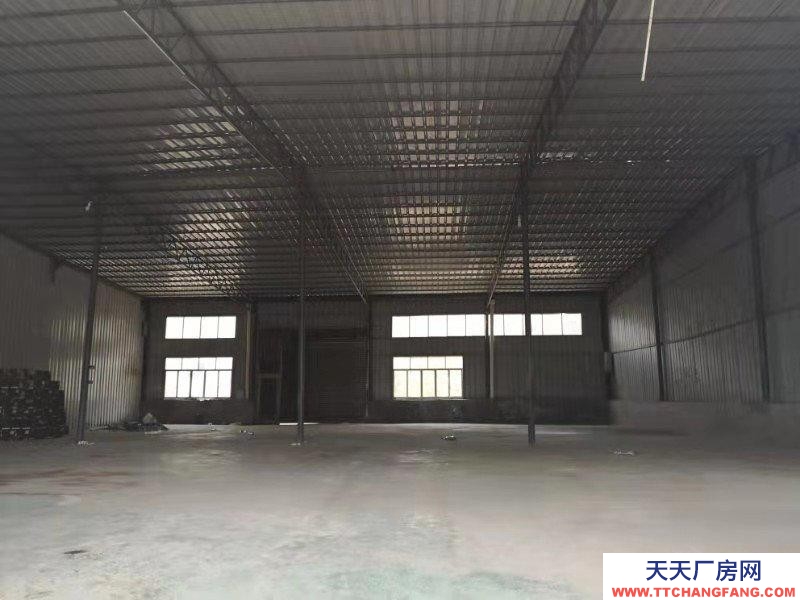 (出租) 钟山交通方便，仓库方正，价格便宜