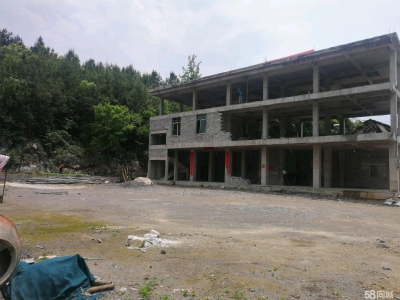 (出租) 德江共和经开区二级路边，交通方便图1