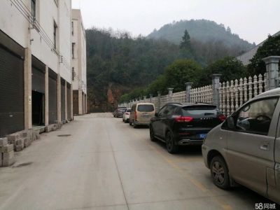 交通方便，铜仁城南高速路口，非常好的仓储物流园图4
