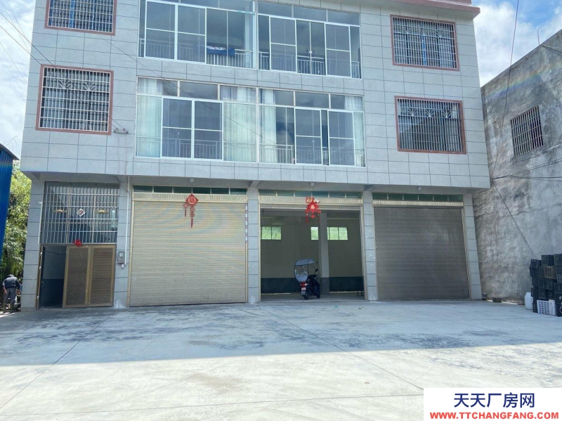 (出租) 贞丰离城区不远，大车也能进入，仓库出租