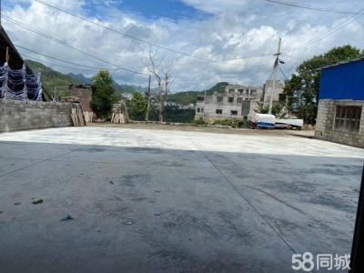 (出租) 贞丰离城区不远，大车也能进入，仓库出租图5