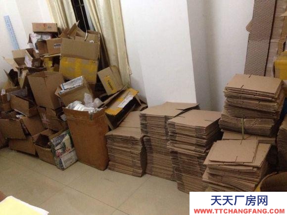 (出租) 会展中心仓库出租，可以具体联系我看，还好还好