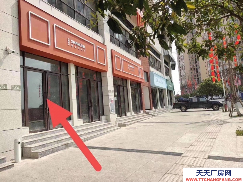 仁山公园樱花苑临街现铺门面业主诚心出售