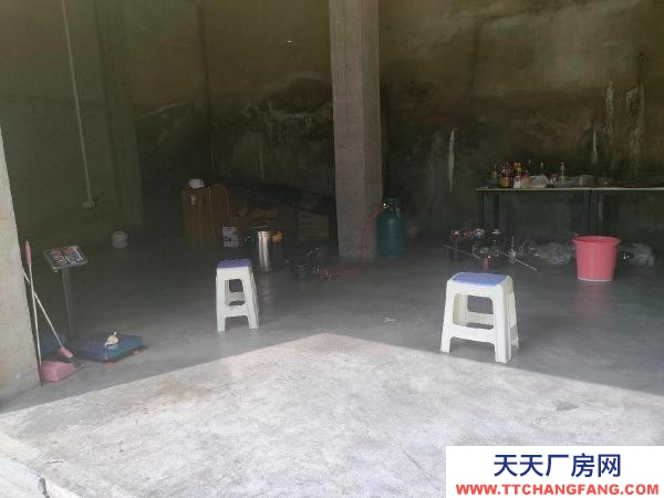 (出租) 无需押金，停车方便。