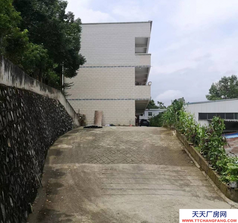(出售) 价格实惠，环境好，视野广阔，适合做仓库，办公，各种企业生产。