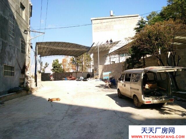 (出租) 新车站对面安置区黄泥寨 仓库 500平米