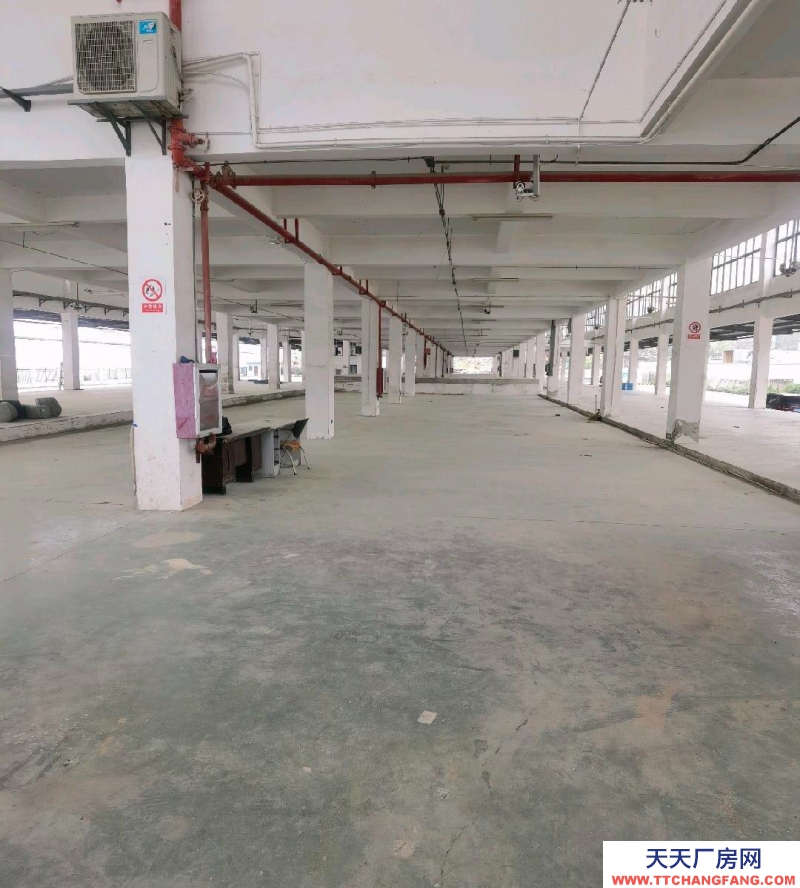 (出租) 业主自建厂房1万平方和办公楼及宿舍4千平方，手续齐全。