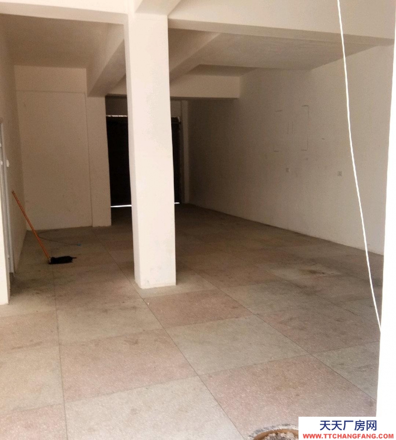 价格非常便宜，交通方便，安全可靠