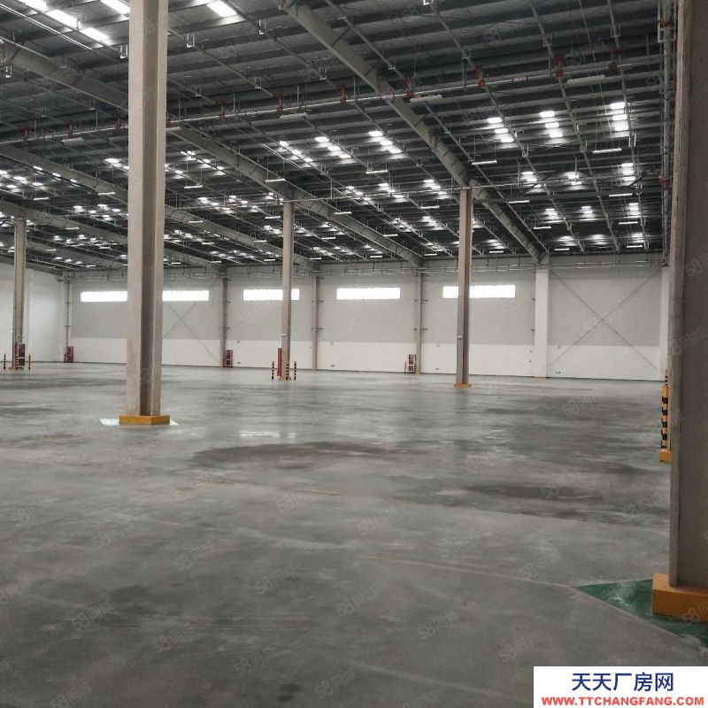 重庆江北渝北丙二类库房80000平方可分租紧邻果园港