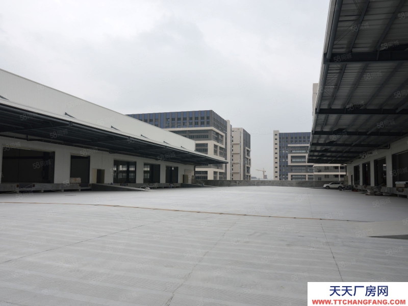 (出租) 广州白云丙二类物流仓储，独院7万方仓库，分割出租，租期灵活提供托管
