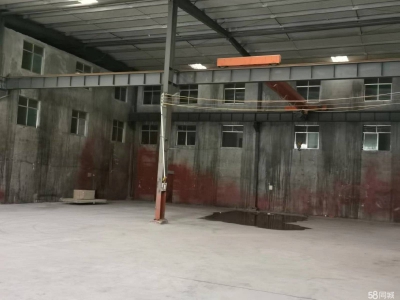 黔南龙里谷脚镇工业园大门口，交通便利，可使用行车，厂房使用方便图3