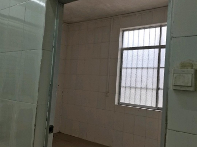 南宁市青秀区出租原鸭脖加工坊，可加工可仓库图2