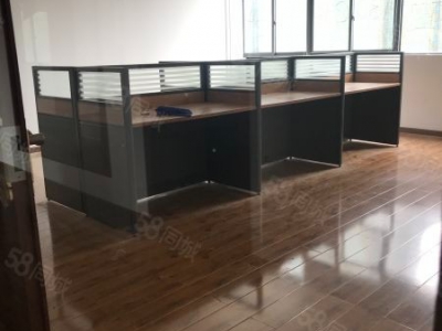 武汉江汉(出租) 带装修办公区生产区仓储区配备两部货梯图1
