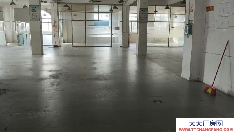 (出租) 荔湾芳村地铁口旁办公仓库厂房二楼230方办公仓库出租可分隔