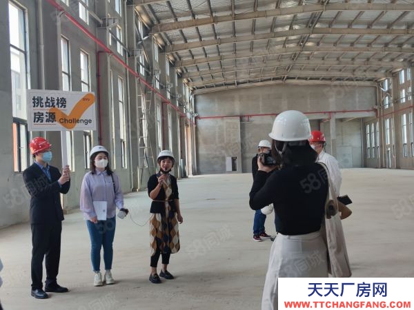 武汉江汉(出售) 邻汉口全新钢构厂房带证出售 1500平起10吨行车