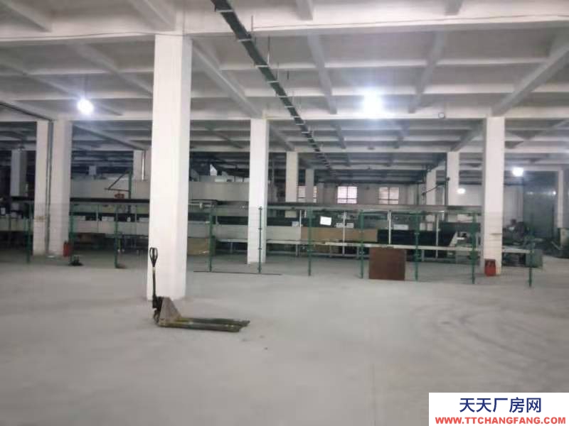 重庆北碚蔡家工业园2000平米厂房出租，可分租