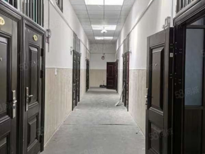 济南市中房东直租济微路党家独院厂房仓库出租图1