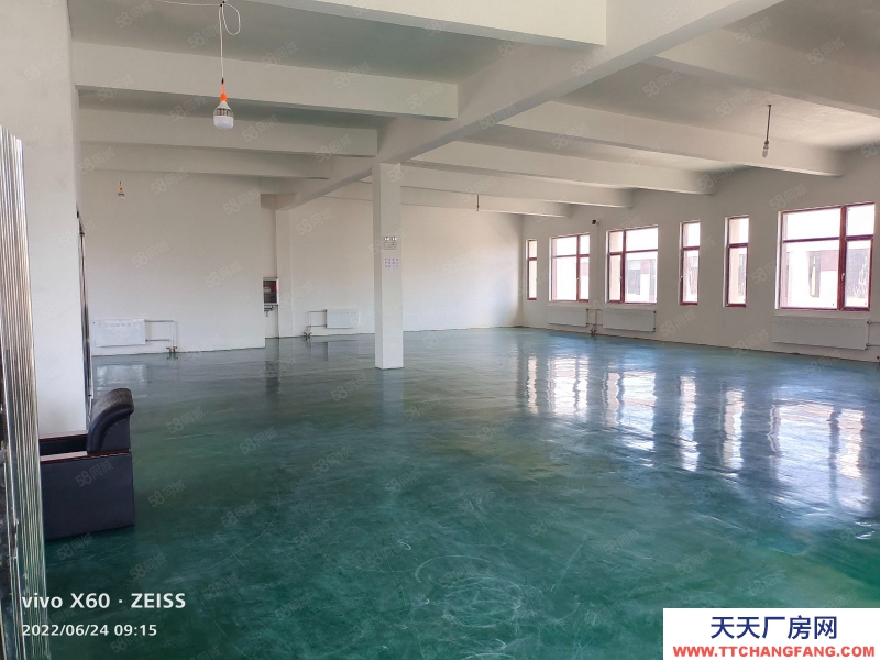 (出租) 铁西独栋厂房1125平 全新地坪漆办公隔断 科研办公仓库加工