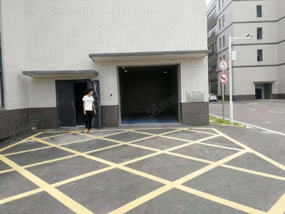 武汉硚口(出租) 超值带装修厂房仓库出租两部货梯大货梯超长7米图1