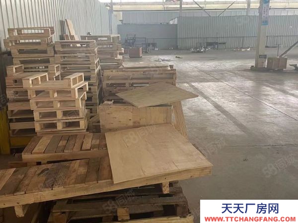南京市浦口区竹山南路 单层机械厂房层高12米 可分租1300起