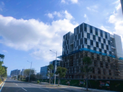 (出售) 福州闽侯中央商务区全新标准厂房出售，首付3层，50年大产权图3
