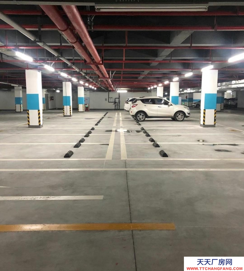 重庆大渡口地下停车场，价格低，可改仓库、卡丁车场、汽车仓储、快递分拣