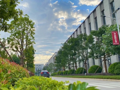 南宁市西乡塘区(出租) 北湖北路中关村科技园，标准厂房出租图1