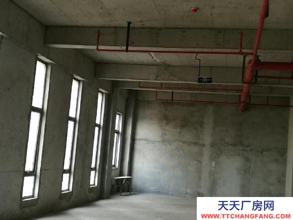 南京市浦口区汊河雅居乐林语城一楼门面房
