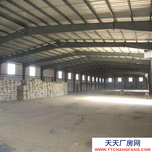 重庆铜梁 2000平方仓库出租，大车可出入