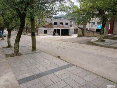 重庆涪陵交通方便，公路边，通水电，砖混结构价格面议图5