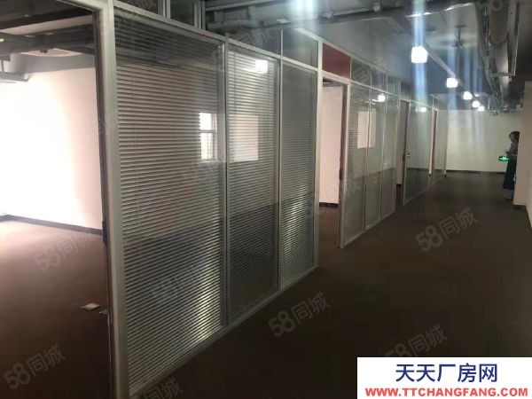 南京市 栖霞新港开发区独栋厂房工业用地两证齐全层高8米
